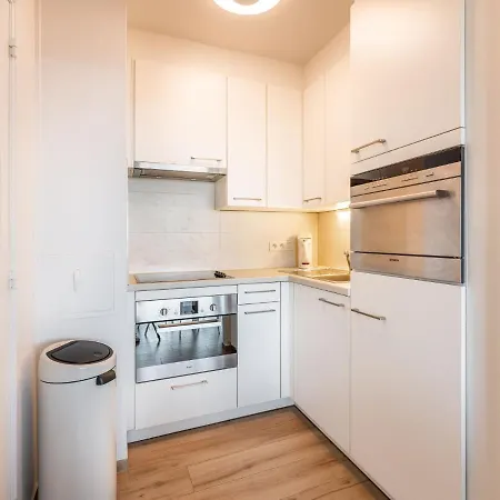 In With Sea View Apartment